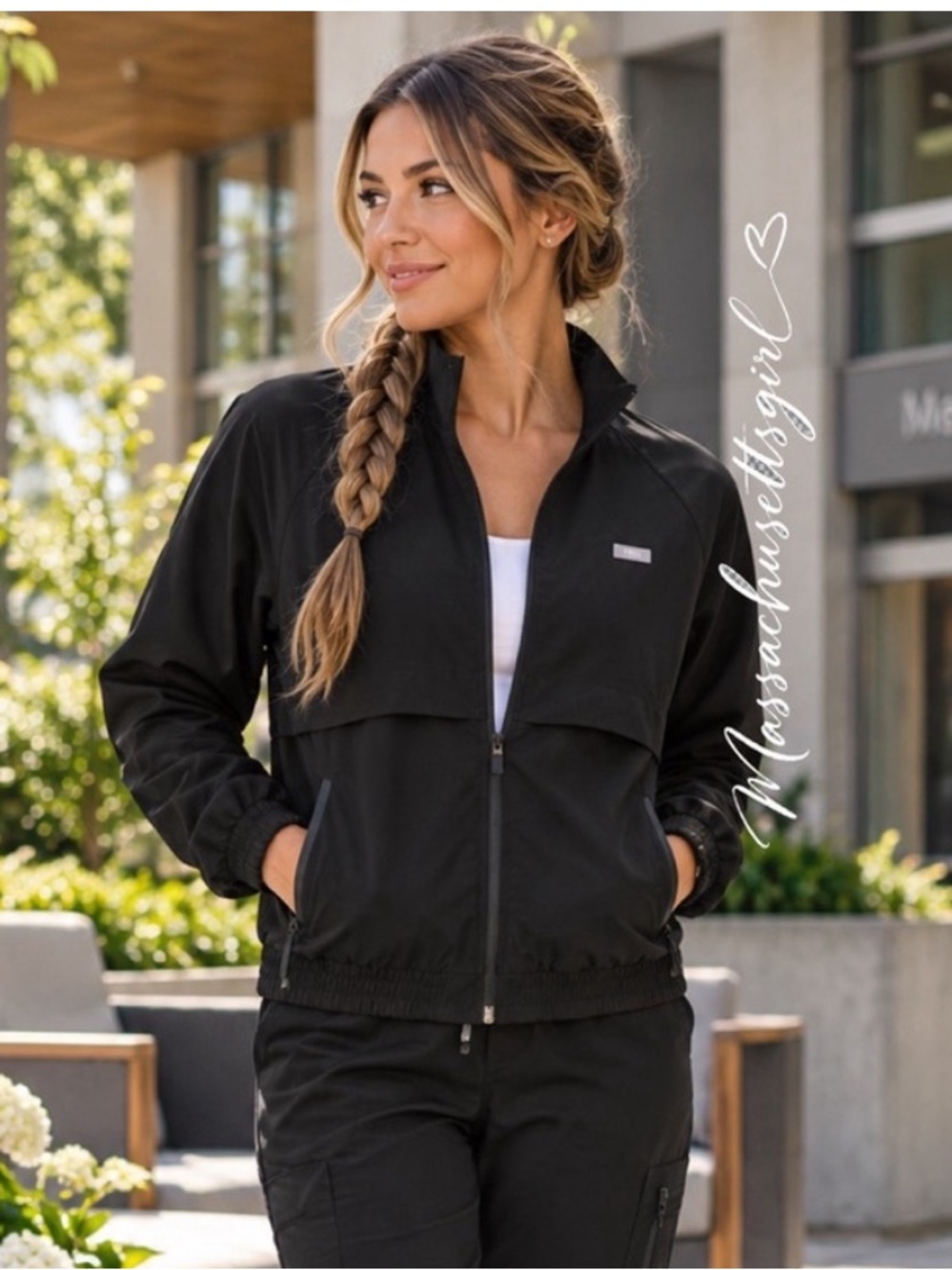 FIGS Sydney Performance Scrub Jacket Black Size XS